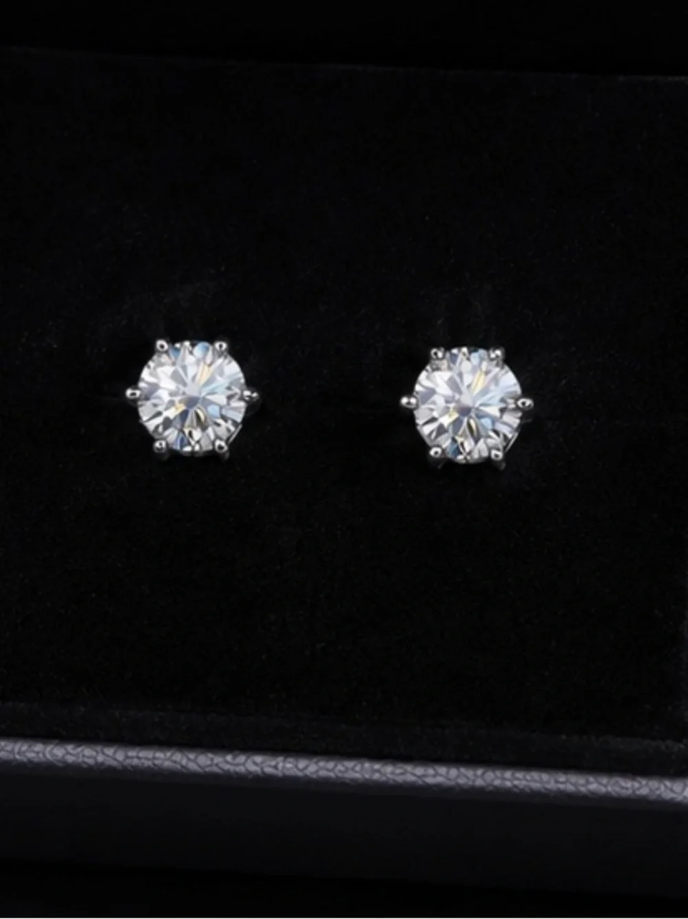 1CT Moissanite Stud Earrings | Iced-Out Jewelry | VVS Sparkle | 925 Silver